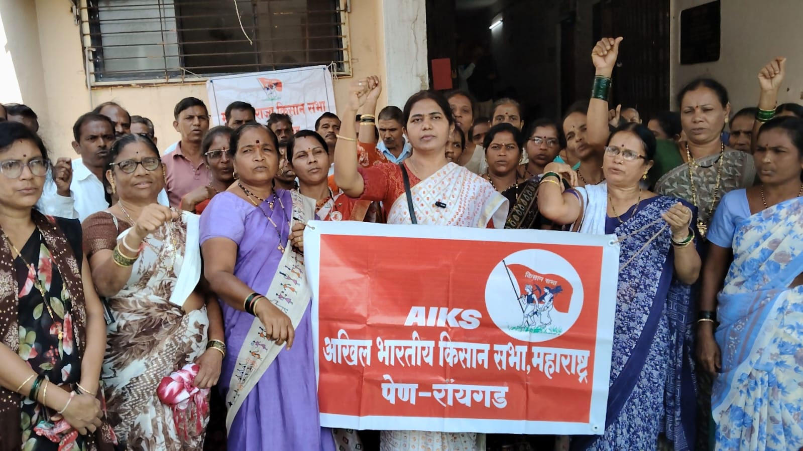Farmers' Uprising Over Hetavane Water